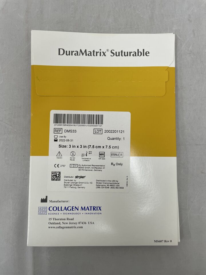 DMS33 - STRYKER - duramatrix suturable collagen membrane 7.5cm x 7.5cm, (BX/1) - ( Expiry Date: 2026-02-28 )