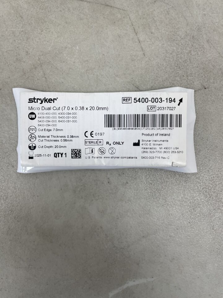 5400-003-194 - STRYKER - Micro Dual Cut Sagittal Saw Blade 7mm x 20mm x 0.56mm, (EA) - ( Expiry Date: 2025-11-01 )