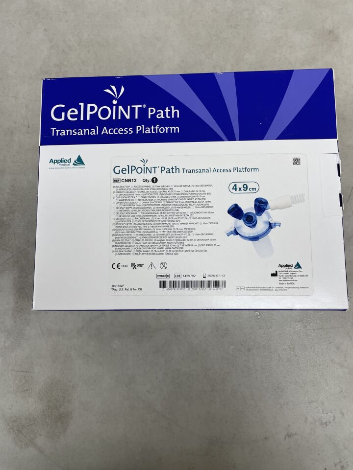 CNB12 - APPLIED MEDICAL RESOURCES - GelPoint Path Transanal Access Platform: 4cm x 9cm, (BX/1) - ( Expiry Date: 2025-07-13 )