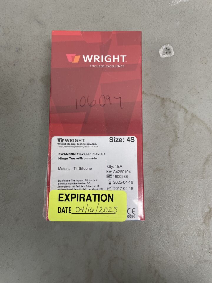 G4260104 - WRIGHT MEDICAL - Flexible Hinge Toe Implant with Grommets: Size 4S, (BX/1) - ( Expiry Date: 2025-04-16 )