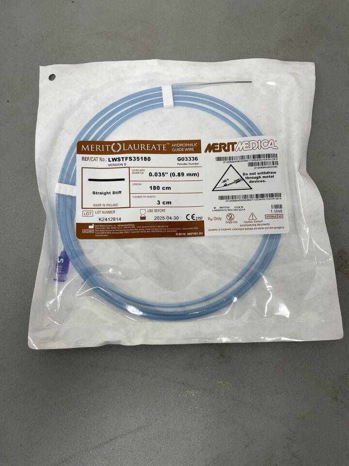 LWSTFA35180 - MERIT MEDICAL - Laureate Hydrophilic Stiff, Angled Guidewire, 0.035in X 180cm, (EA) - ( Expiry Date: 2025-04-30 )