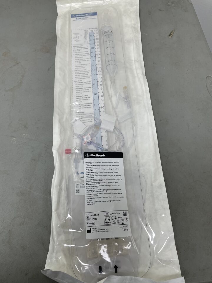 27609 - MEDTRONIC - External Drainage And Monitoring System, Needless, (EA) - ( Expiry Date: 2026-06-19 )