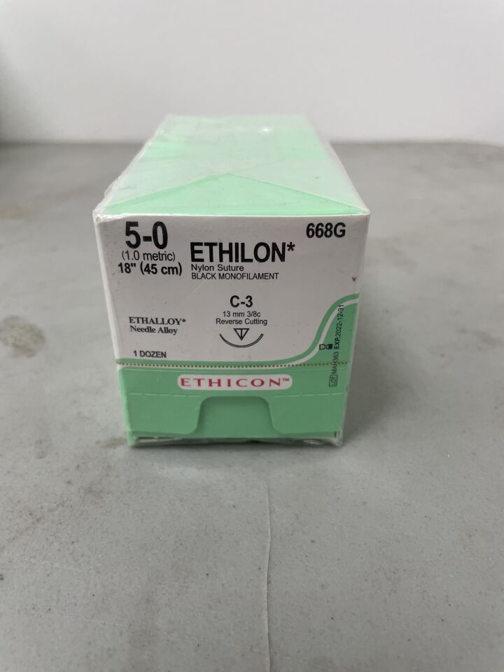 668G - ETHICON - Ethilon Non-Absorbable Monofilament Nylon Suture, Size 5-0, 18 in. Length, C-3 Needle, (BX/12) - ( Expiry Date: 2022-12-31 )