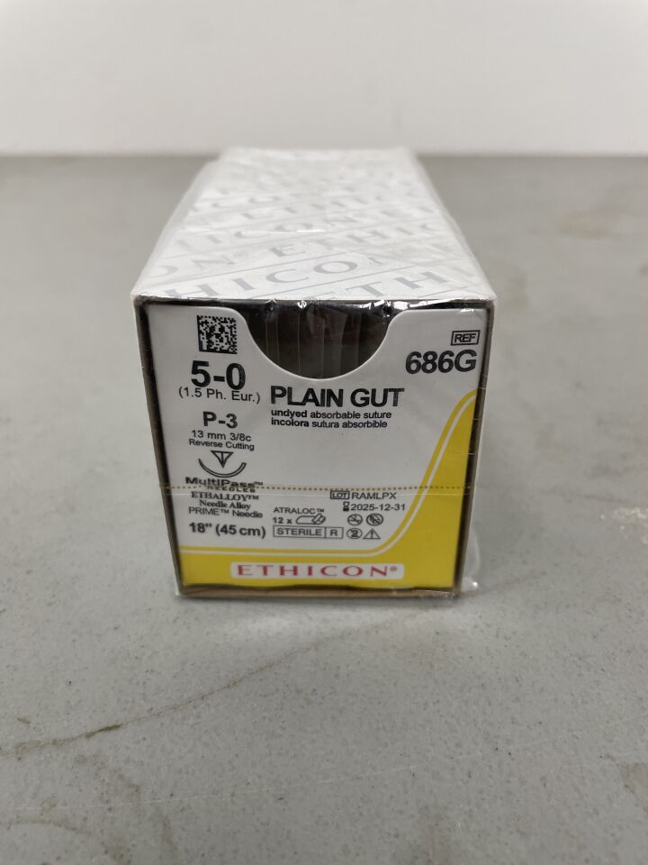 686G - ETHICON - Gut Plain Absorbable Monofilament Suture, Size 5-0, 18 in. Length, P-3 Needle, (BX/12) - ( Expiry Date: 2025-12-31 )