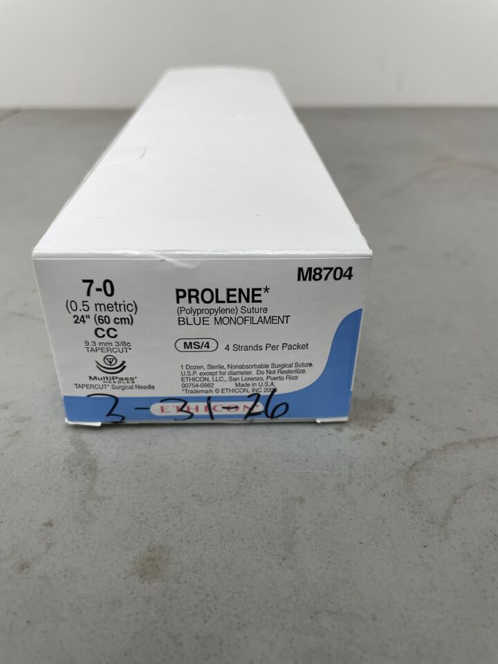 M8704 - ETHICON - PROLENE Polypropylene Suture, TAPERCUT, Non-Absorbable, CC 9.3mm / CC 3/8 Circle, Blue Monofilament 4-24" = 60cm, Size: 7-0, (BX/12) - ( Expiry Date: 2026-03-31 )