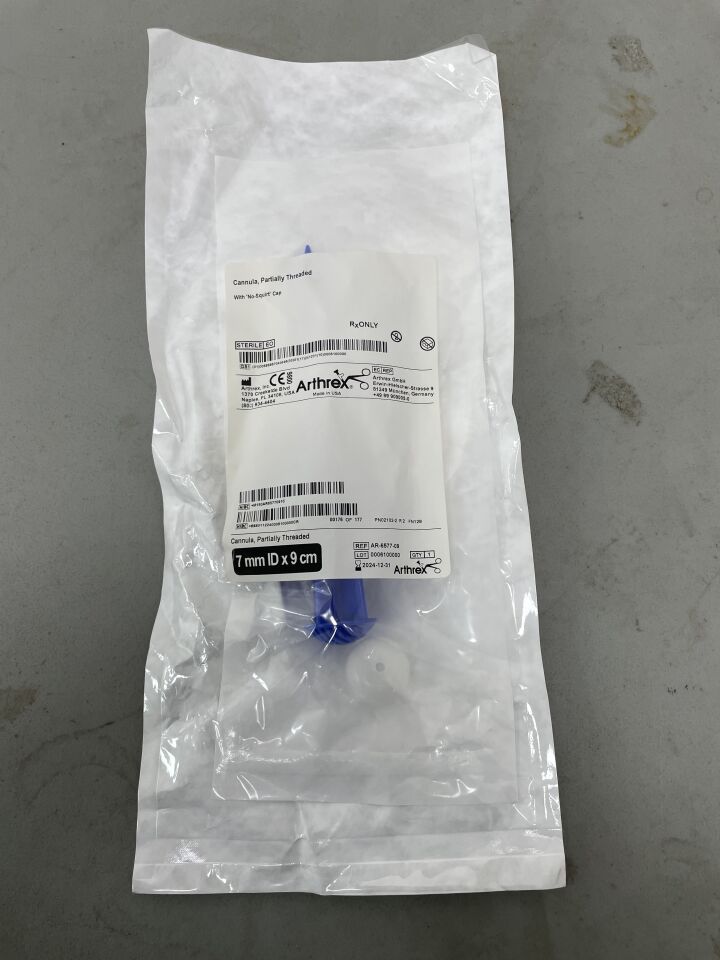 AR-6577-09 - ARTHREX - Cannula, Partially Threaded w/ No-Squirt Cap 7mm ID x 9cm, (EA)