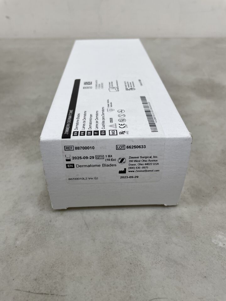 88700010 - ZIMMER - Dermatome Blades, (BX/10)
