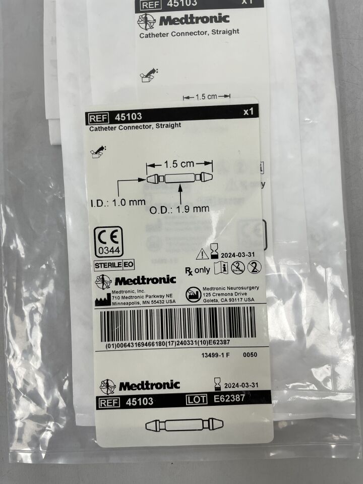45103 - MEDTRONIC - Catheter Connector, Straight, 1.5cm, (BX/1)