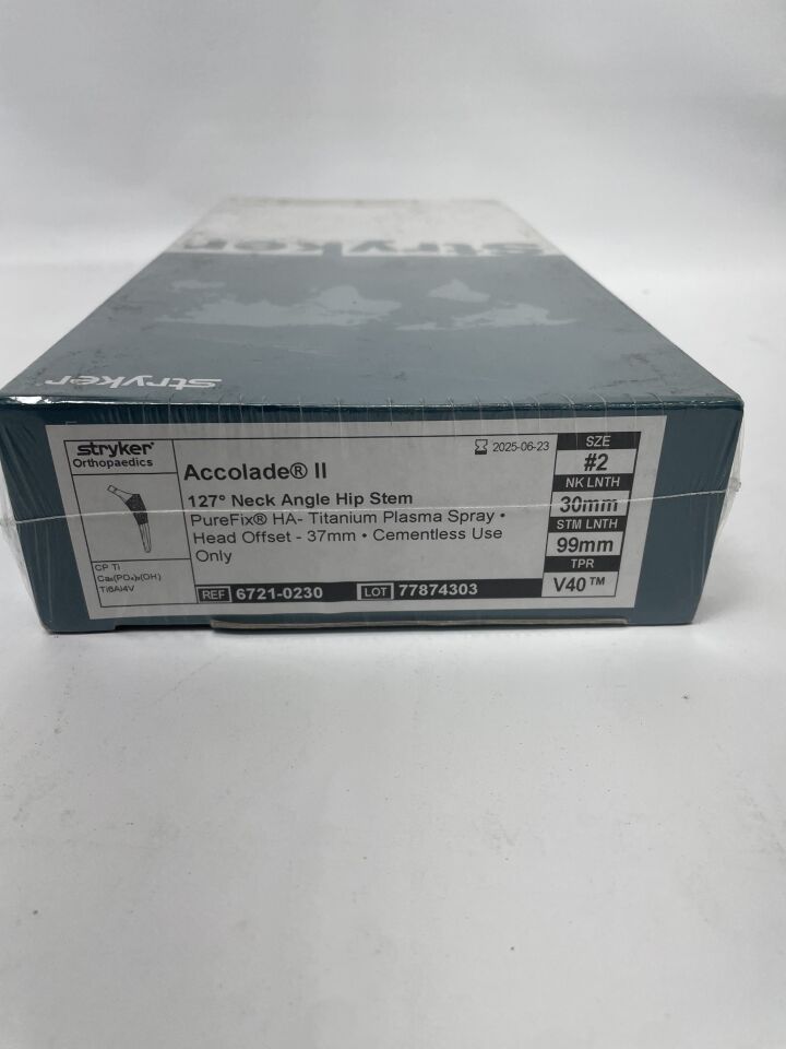 6721-0230 - STRYKER - Accolade II Femoral Hip Stem, 2 Size, 127 Neck Angle, (BX/1)