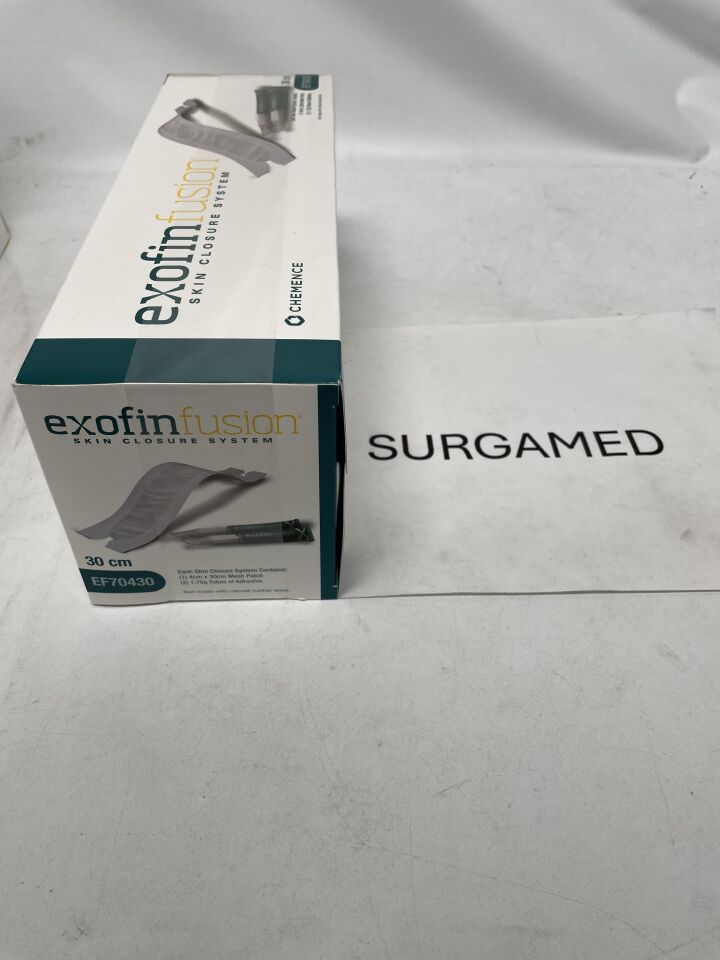 EF70430 - CHEMENCE MEDICAL - Exofin Fusion Skin Closure System 30CM, One Patch, Two 1.75G Adhesive, (BX/1)