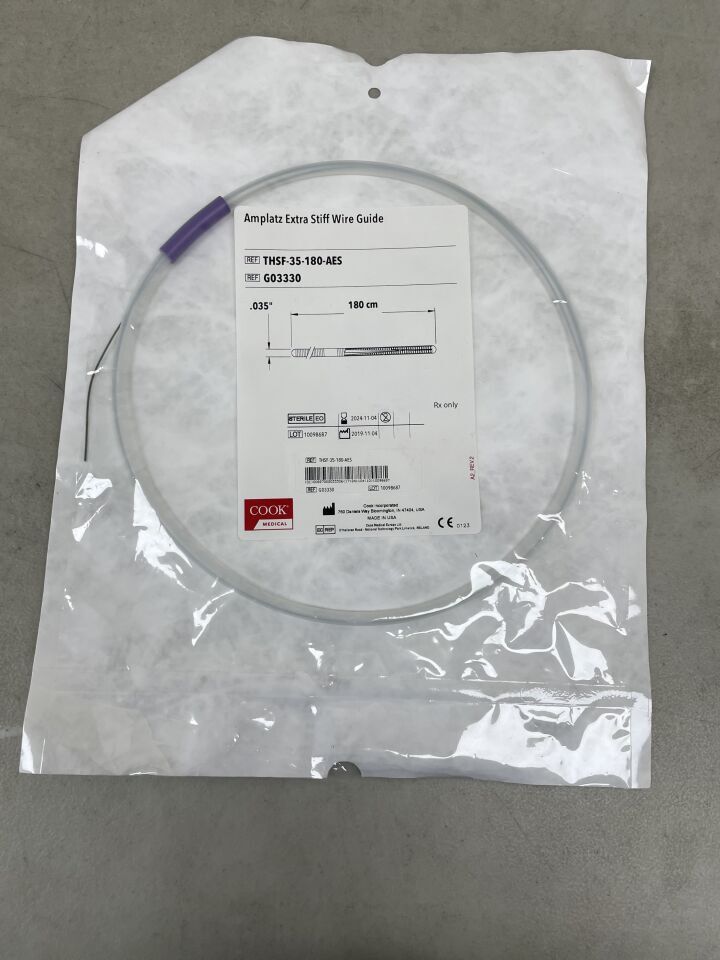 G03330 - COOK - Amplatz Extra Stiff Wire Guide - .035" x 180cm, (EA)