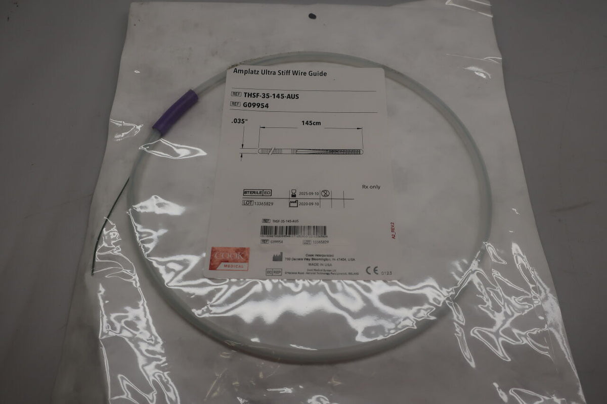 G09954 - COOK - Amplatz Ultra Stiff Wire Guide - .035, (EA)