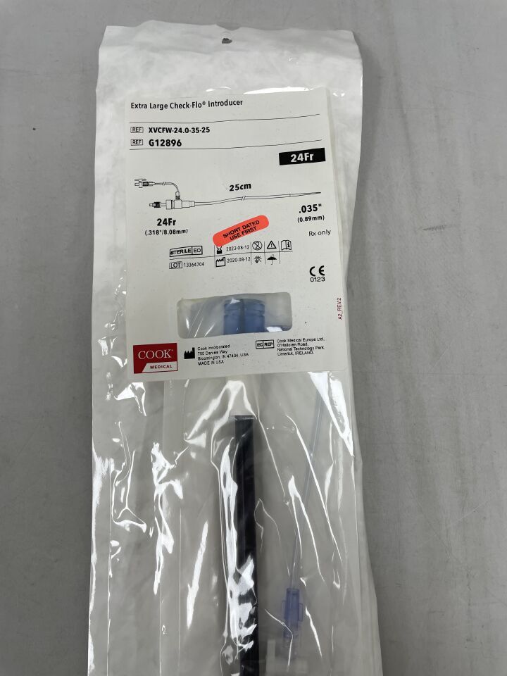 G12896 - COOK - Extra-Large Check-Flo Introducer 24F x 25cm, (EA)