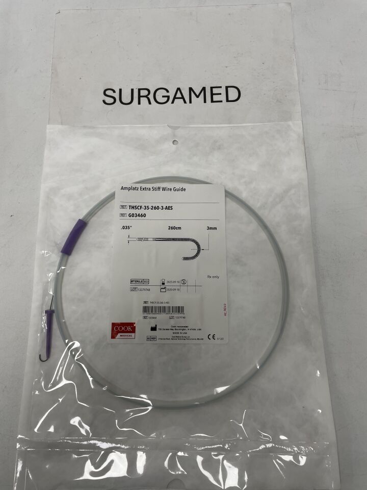 G03460 - COOK - Amplatz Extra Stiff Wire Guide - THSCF-35-260-3-AES - .035" x 260cm x 3mm, (EA)