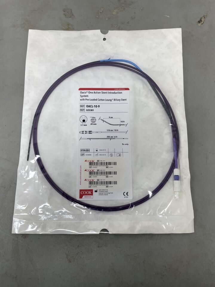 G25381 - COOK - Oasis One Action Stent Introduction System with Pre-Loaded Cotton Leung Biliary Stent - 10Fr x 9cm, (EA)