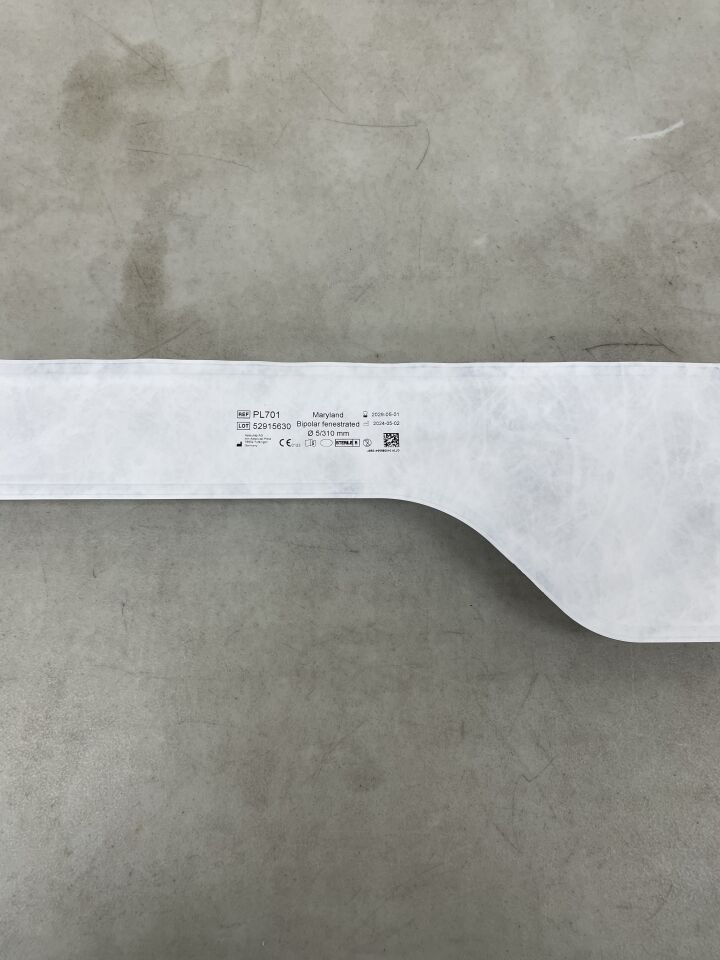 PL701 - AESCULAP - maryland adtec single use grasping forceps, complete instrument, (310 mm), diam. 5 mm, fenestrated, double action, (EA)
