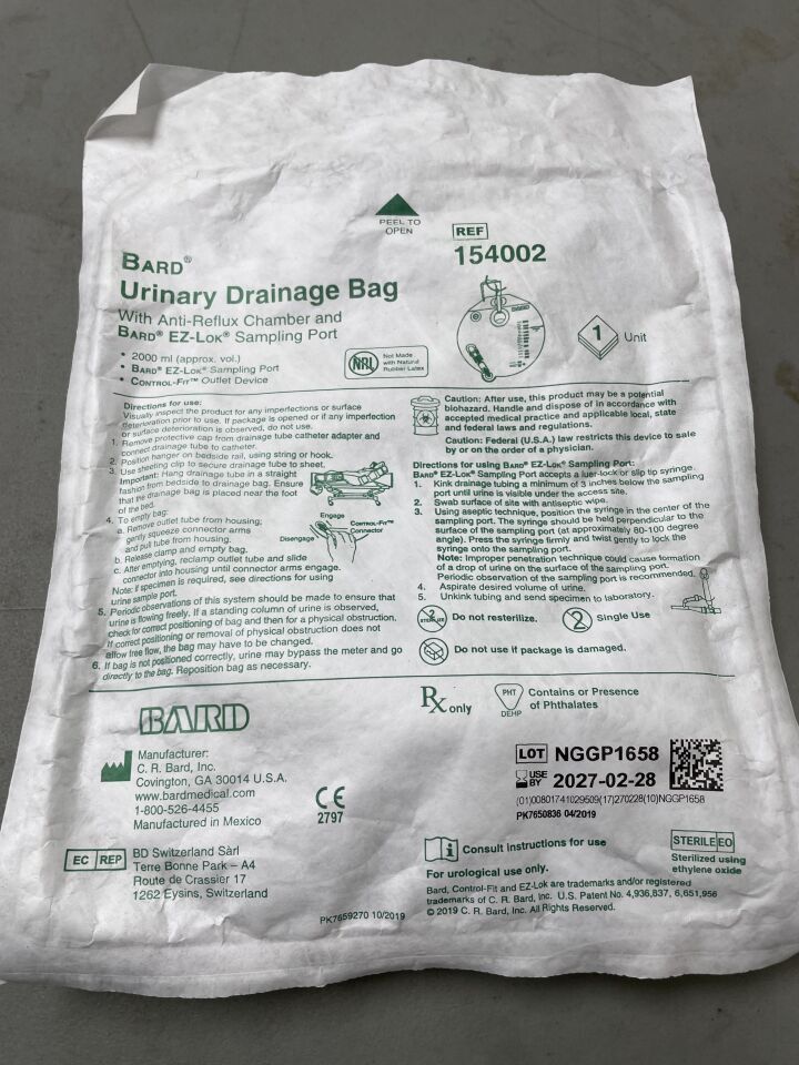 154002 - BARD - Urinary Drainage Bag, w/Anti-Reflux Chamber and EZ-Lok Sampling Port, 2000ml, (EA)