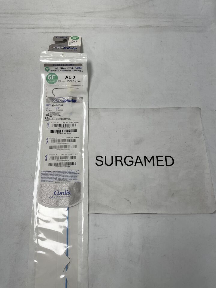 670-042-00 - CORDIS - Vista Brite Tip Guiding Catheter - AL 3 - 6Fr x .070" x 100cm (L), (EA)