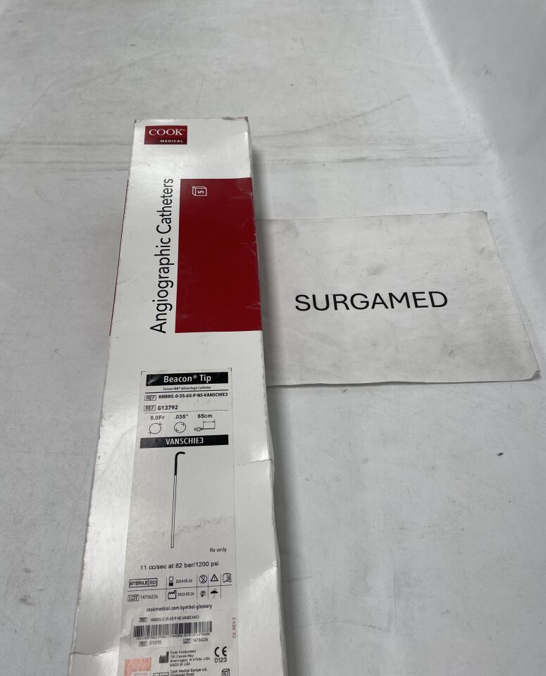 G13792 - COOK - Beacon Tip Torcon NB Advantage Catheter - VANSCHIE3 - 5Fr x .035" x 65cm (L), (BX/5)