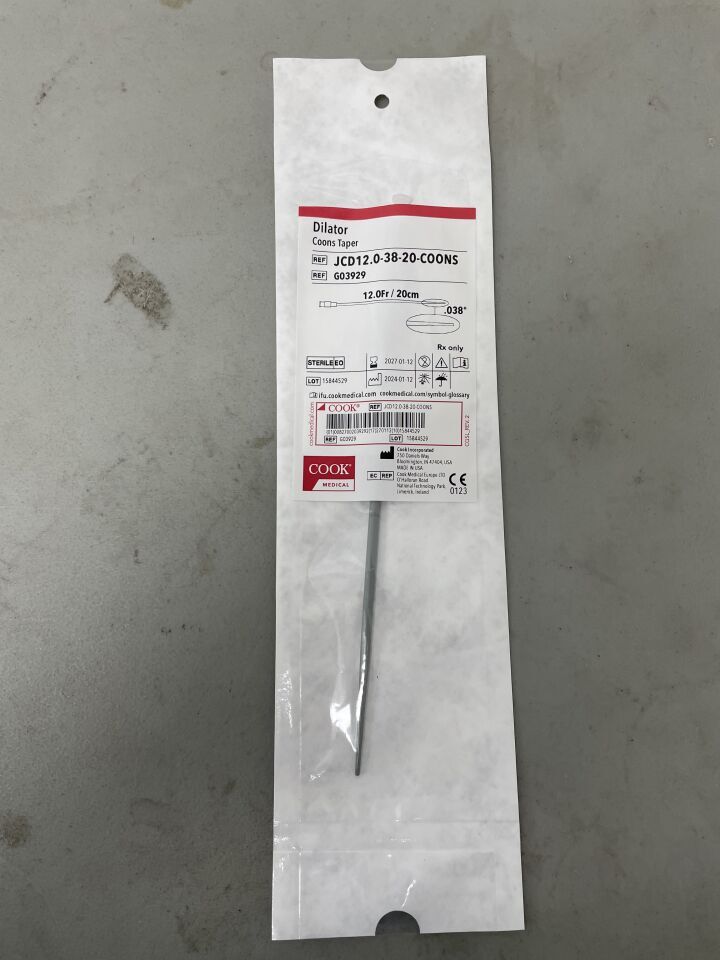 G03929 - COOK - DILATOR COONS TAPER, 12.0FR/20CM, 0.38'' - UOM EA - expiration 2027-01-12, ()