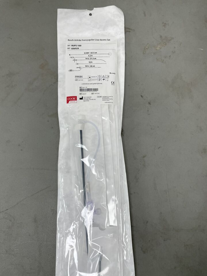 G06929 - COOK - Rosch-Uchida Transjugular Liver Access Set - UOM EA - expiration 2028-02-19, (EA)
