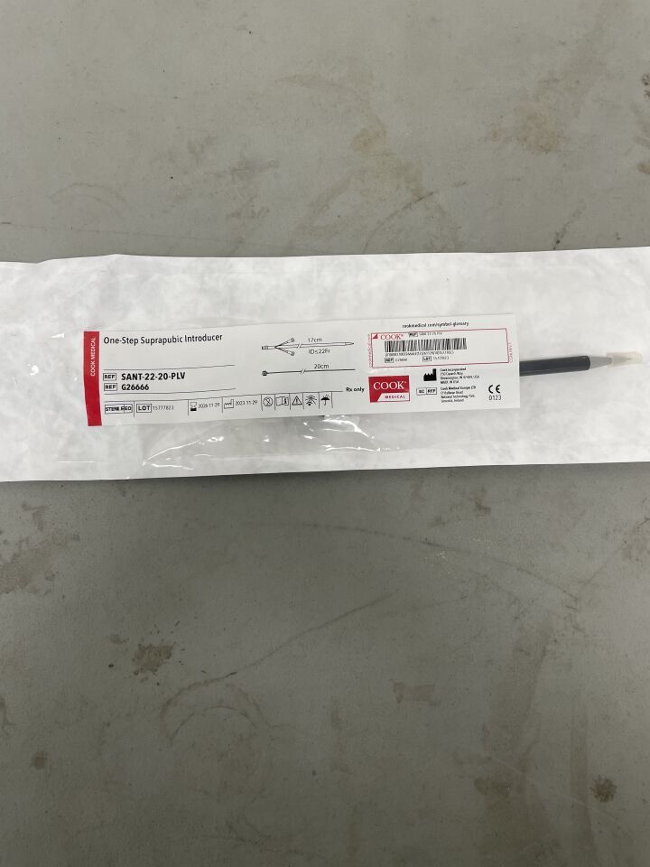 G26666 - COOK - One-Step Suprapubic Introducer Set 18F - UOM EA - expiration 2026-11-29, (EA)