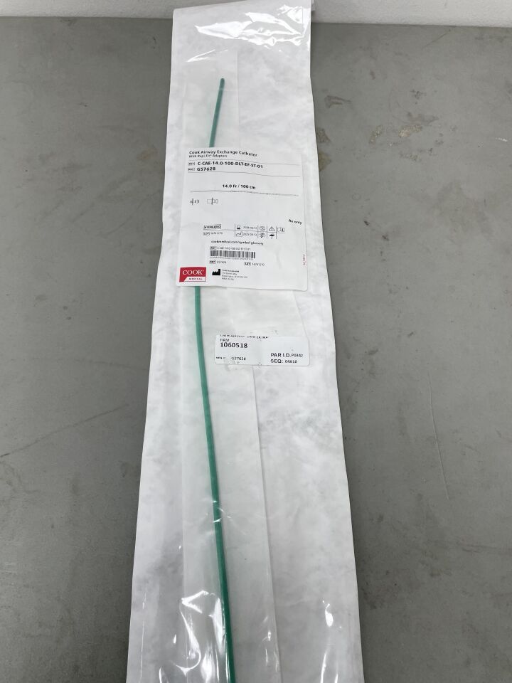 G57628 - COOK - Airway Exchange Catheter 14F x 100cm - UOM EA - expiration 2028-08-13, (EA)