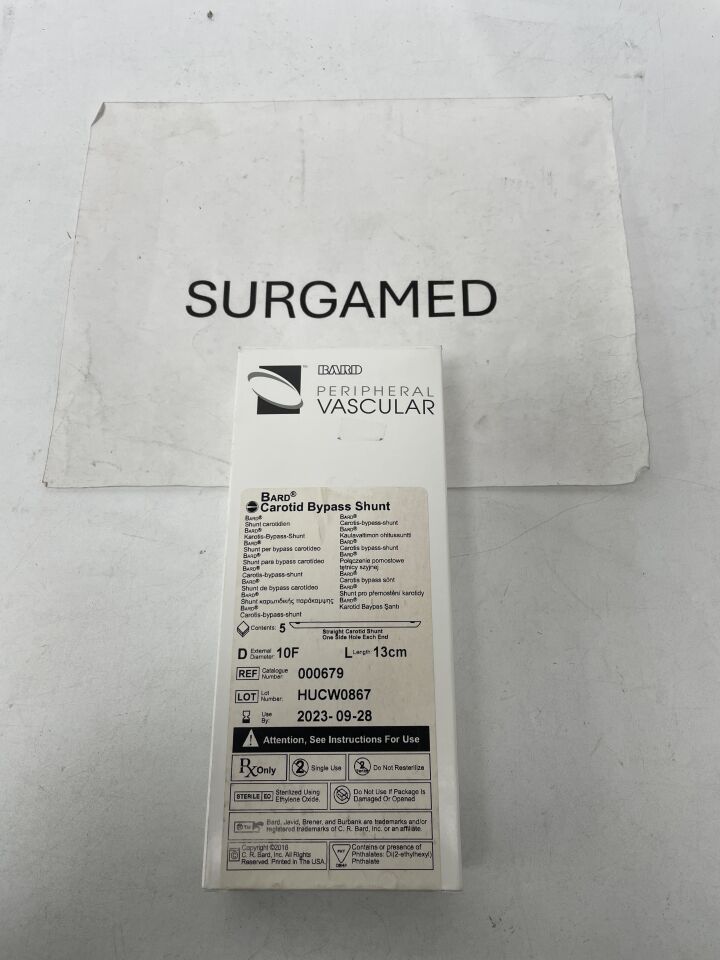 000679 - BARD - Carotid Bypass Shunt, Straight, One Side Hole Each End - 10F x 13cm, (BX/5)