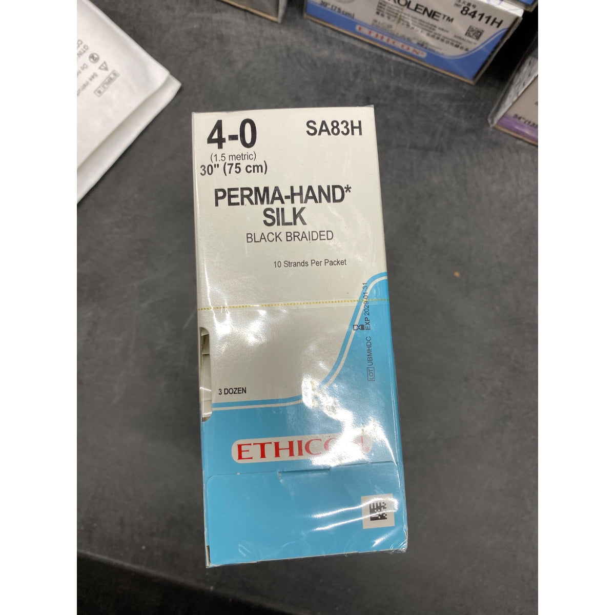 SA83H - ETHICON - Black Braided Silk, Nonabsorbable Surgical Suture, (BX/36)