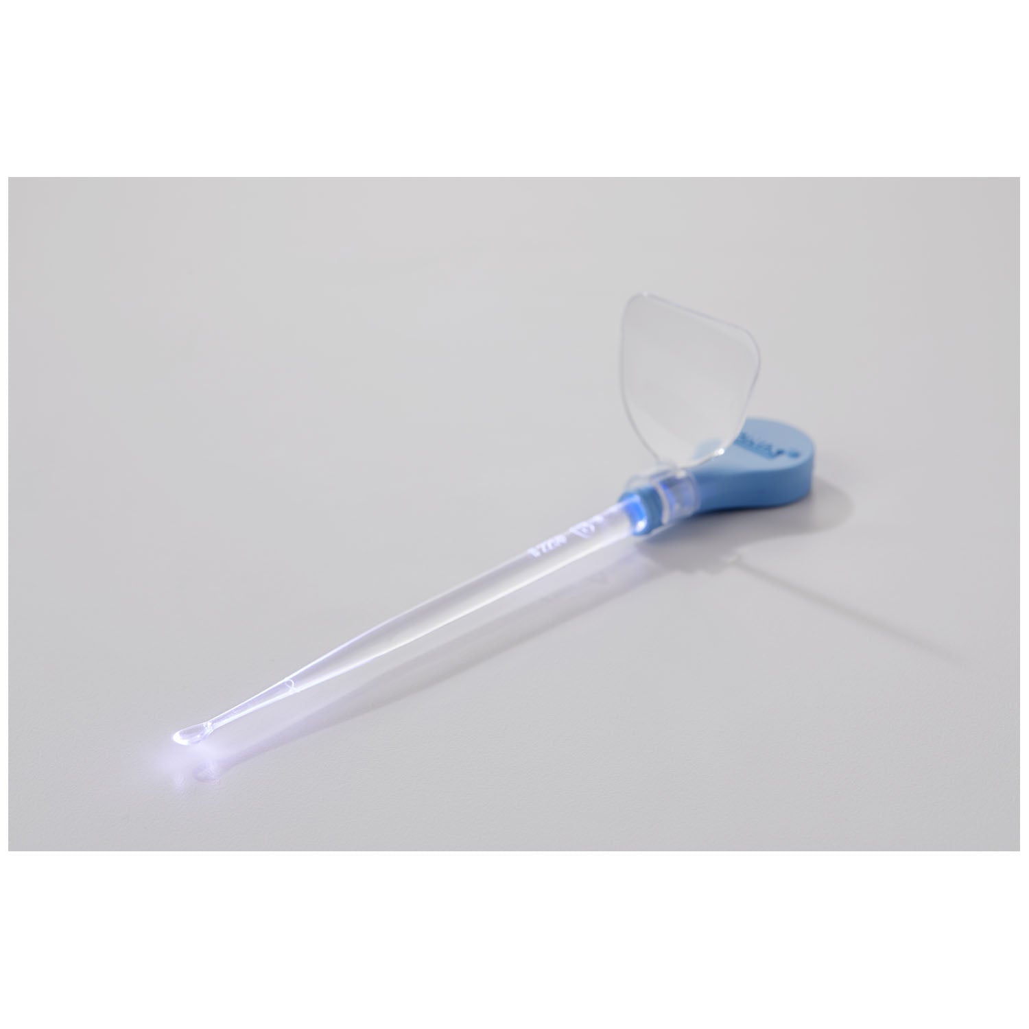 2250 - Bionix, LLC - Lighted Ear Curette, CeraSpoon®, 4mm, Clinic Pack, Each Box Includes: (50) Curettes, (1) Light Source, (1) Magnification Lense, 50/bx (US Only) (Products cannot be sold on Amazon.com, through fulfillment on Amazon.com, or to any othe