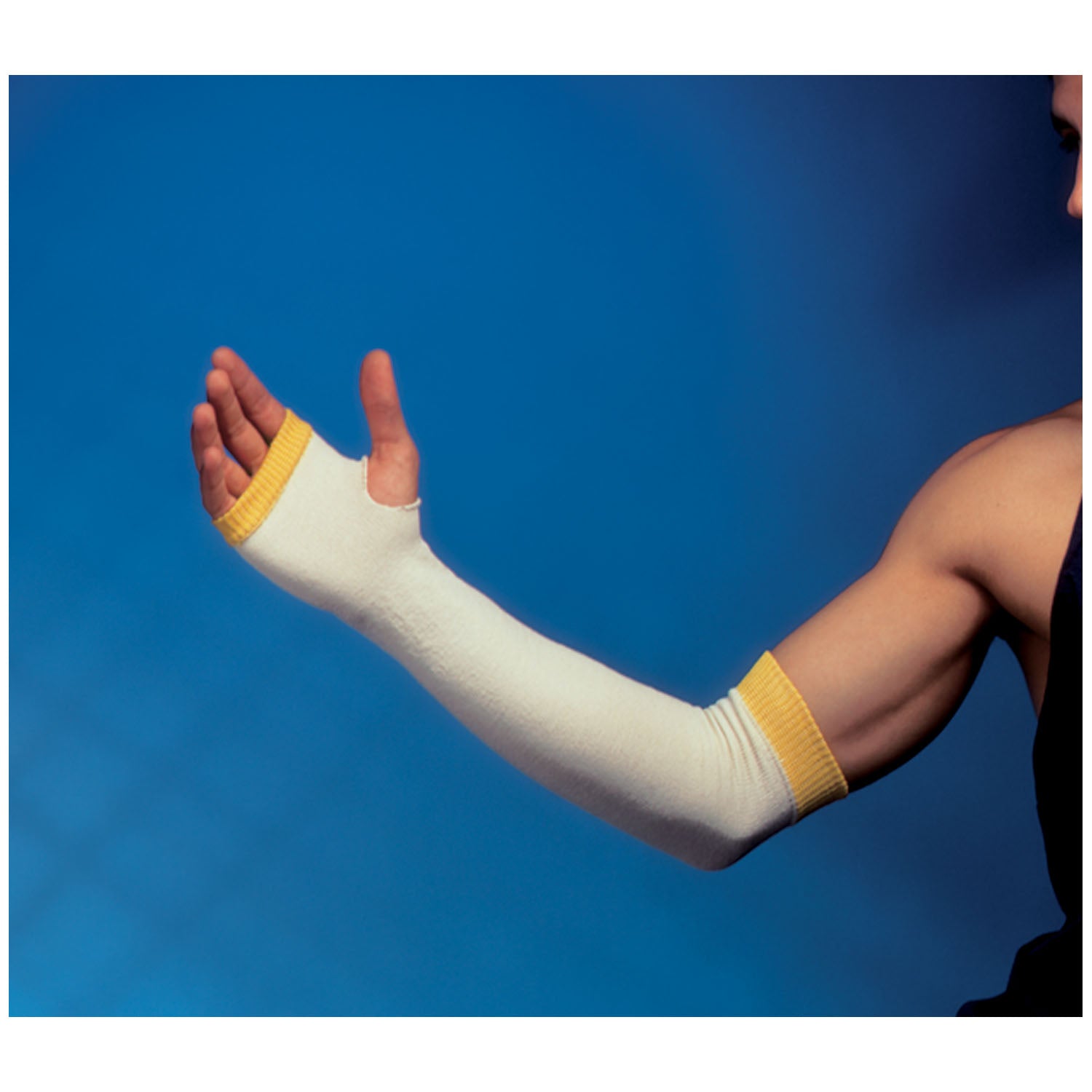 GL899 - Gentell - Arm Protector, Small/ Medium, 18"-20"L x 3¼"'W, Yellow Band, 12 pr/bx , bx