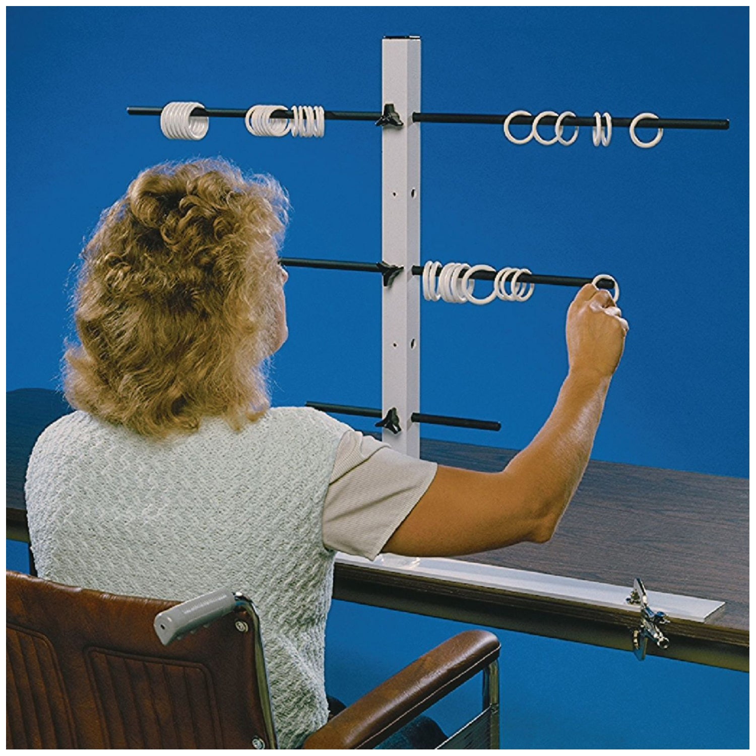 081274166 - Performance Health - Horizontal Ring Tree (US Only) , ea