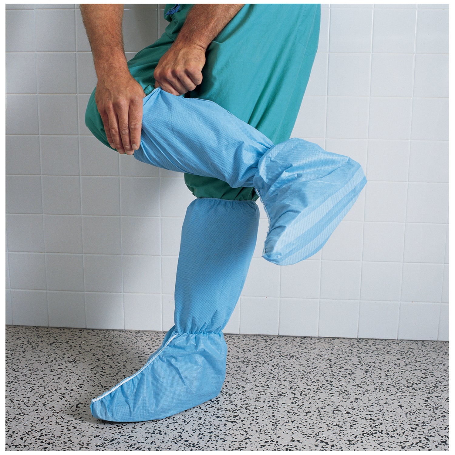 69671 - O&M Halyard - Regular Full-Coverage Boot, X-Large, 50/bx, 3 bx/cs (US Only) , cs