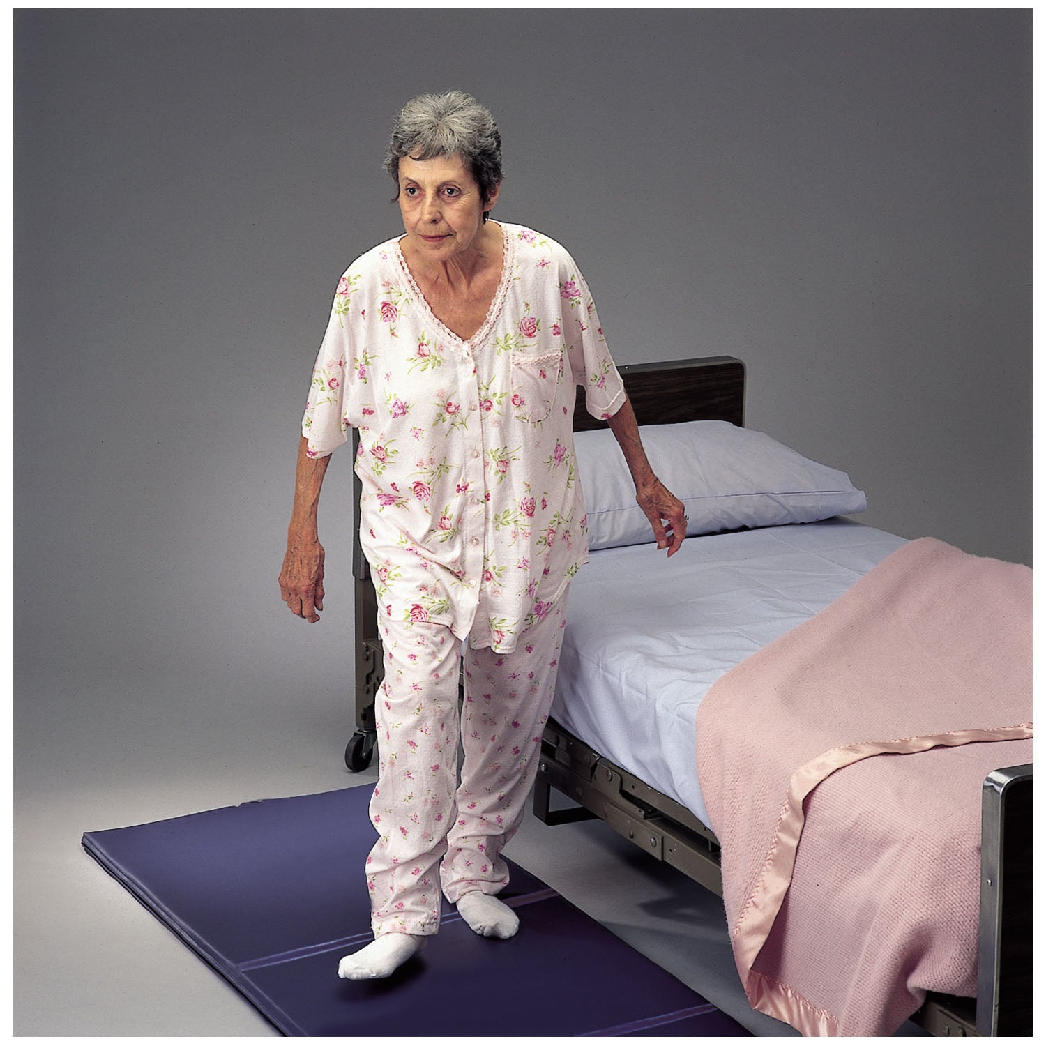6020 - TIDI Products, LLC - Floor Cushion, Tri-Fold, 70"L x 38"W x 1"H (Continental US + HI Only) (To Be DISCONTINUED) , ea