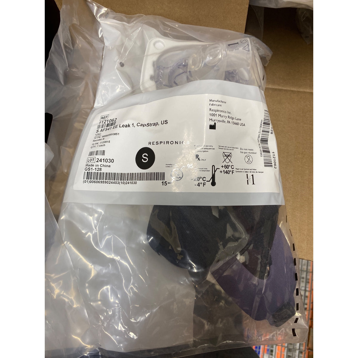 1121062 - RESPIRONICS - AF541 Mask with Entrainment Elbow, Leak 1, with CAPSTRAP, Small, (EA/18)