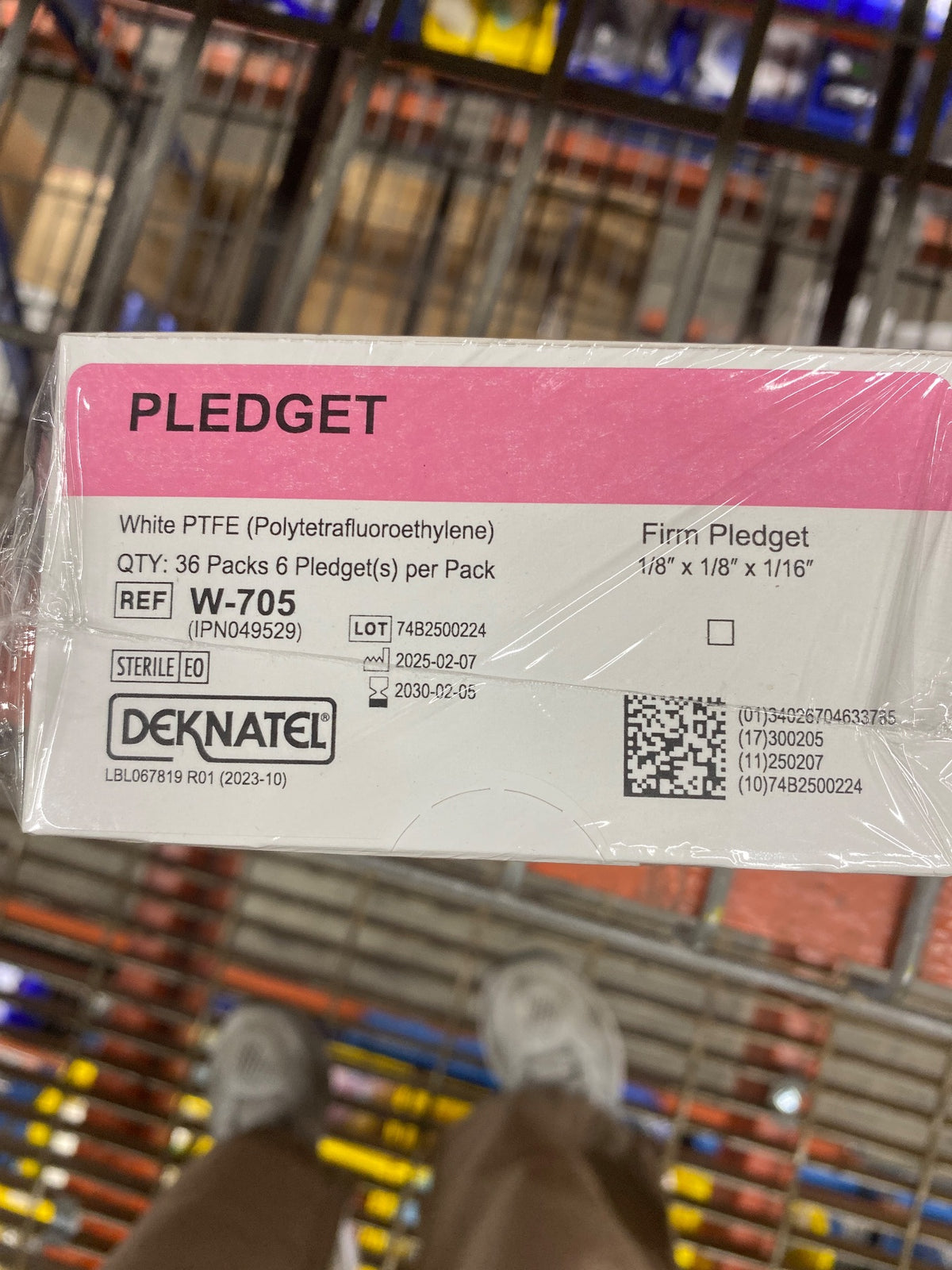 W-705 - TELEFLEX - Deknatel PTFE Firm Pledget, White, Small, 1/8 x 1/8 x 1/16 in., (BX/36)