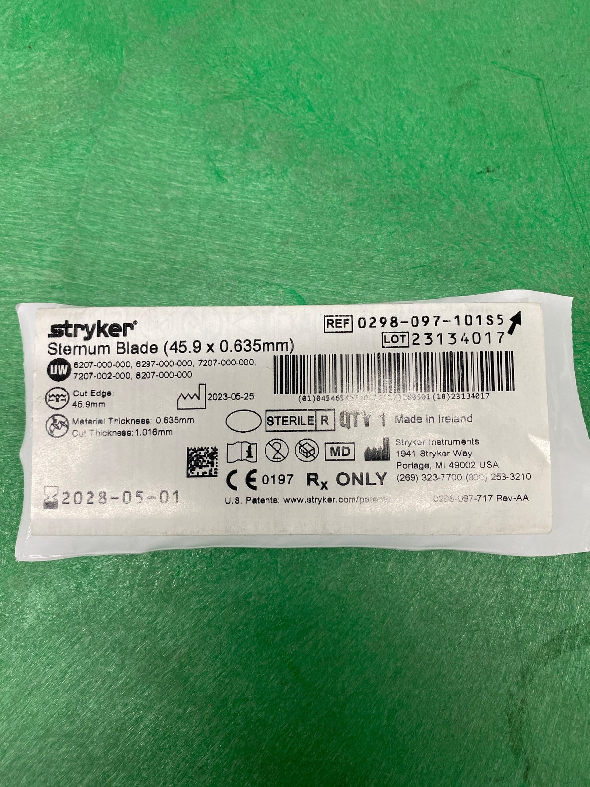 0298-097-101S5 - STRYKER - Sternum Blade (45.9 x 0.635mm), (EA/1)