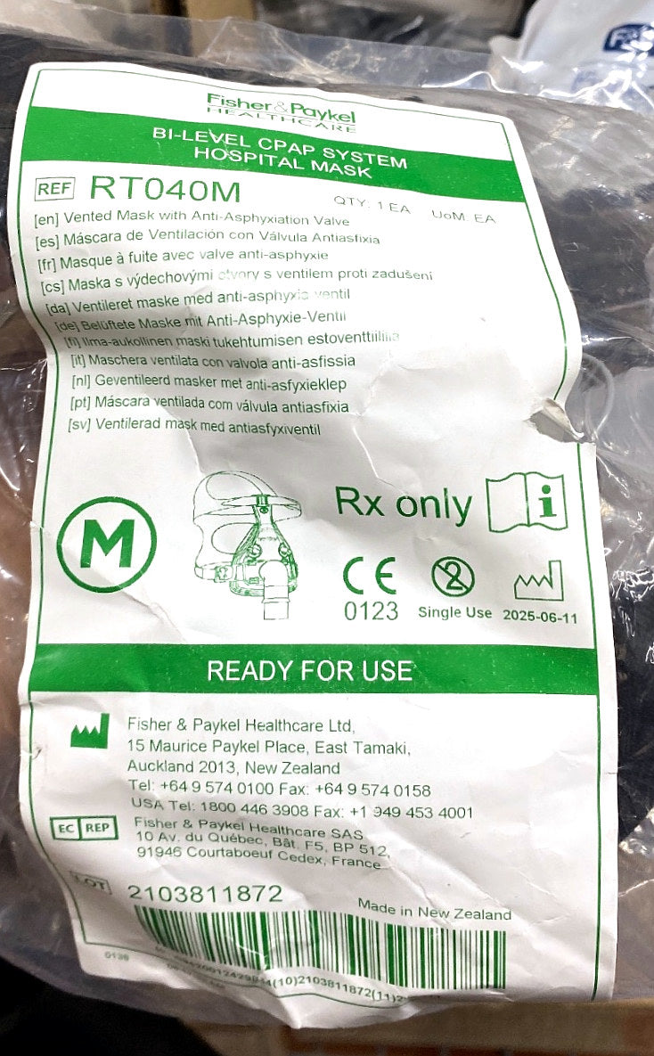 RT040M - FISHER & PAYKEL - Vented Mask with Anti-Asphyxiation Valve, (EA/1)