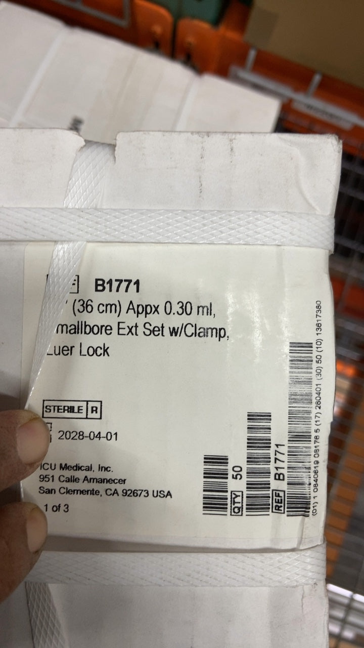 B1771 - ICU MEDICAL - (36 cm) Appx 0.30 ml, Smallbore Ext Set w/Clamp, Luer Lock, (BX/50)