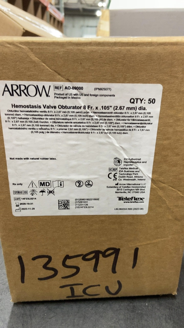 AO-09000 - ARROW - Hemostasis Valve Obturator 8 Fr. x .105" (2.67 mm) dia., (BX/50)
