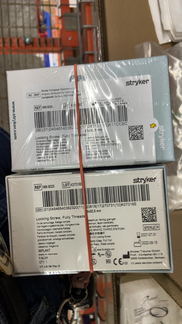1896-5032S - STRYKER - Fully Threaded Locking Screw, 5 dia. x 32.5 mm Length, (BX/1)