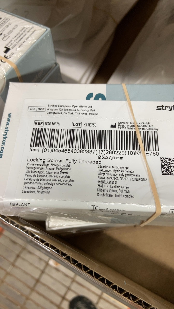 1896-5037S - STRYKER - Fully Threaded Locking Screw, 5 dia. x 37.5 mm Length, (BX/1)