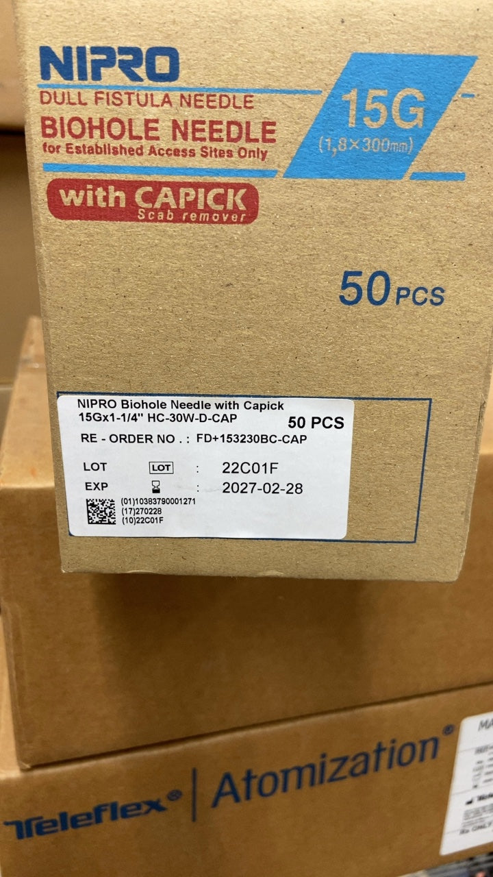 FD+153230BC-CAP - NIPRO - NIPRO DULL FISTULA NEEDLE BIOHOLE NEEDLE for Established Access Sites Only with CAPICK Scab remover 15G (1.8x300mm), (BX/50)