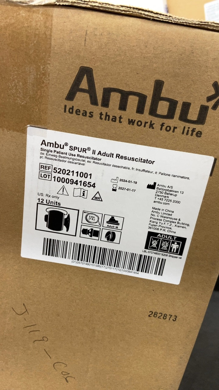 520211001 - AMBU - Resuscitator Man Bag - SPUR II Adult Resuscitator Bag Reservoir, Medium Mask, PEEP Valve, (BX/12)
