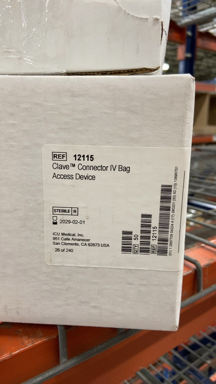 12115 - ICU MEDICAL - Clave™ Connector IV Bag Access Device, (BX/50)