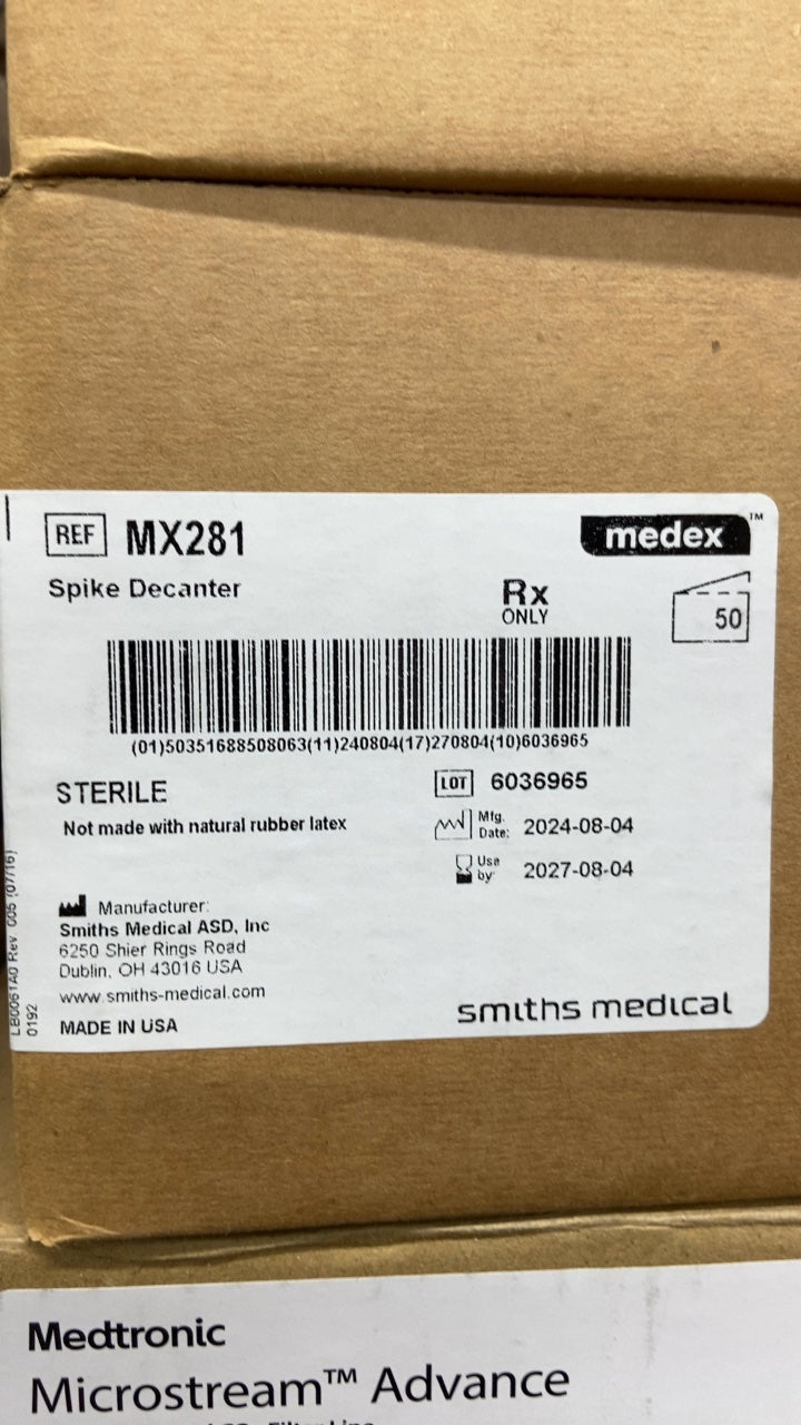 MX281 - SMITHS MEDICAL - Spike Decanter, (BX/50)