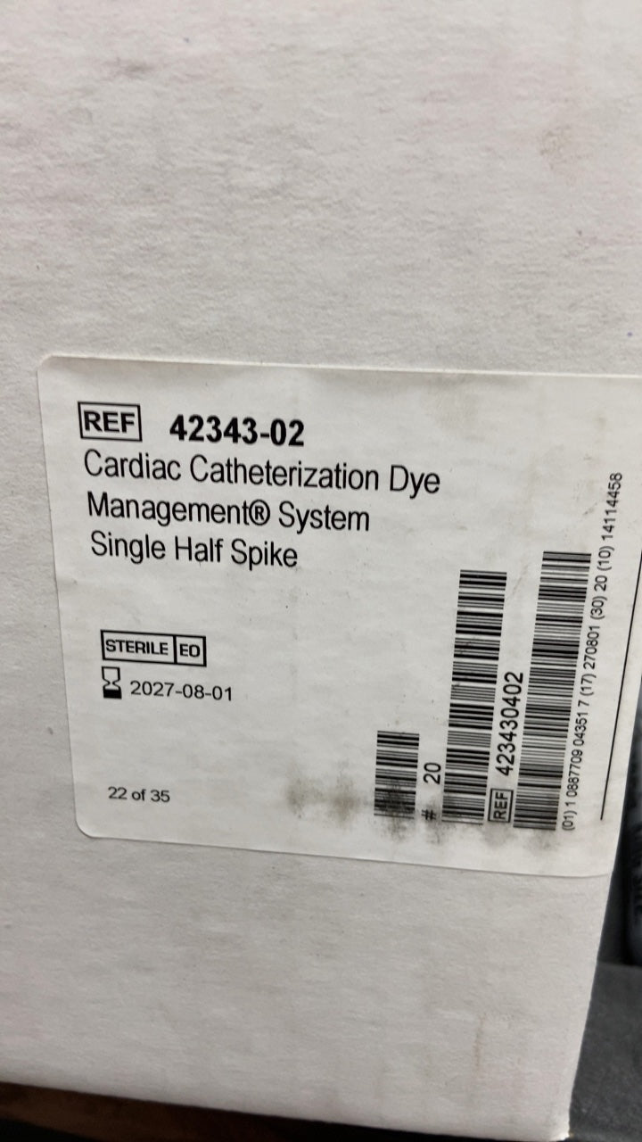 42343-02 - ICU MEDICAL - Cardiac Catheterization Dye Management® System Single Half Spike, (BX/20)