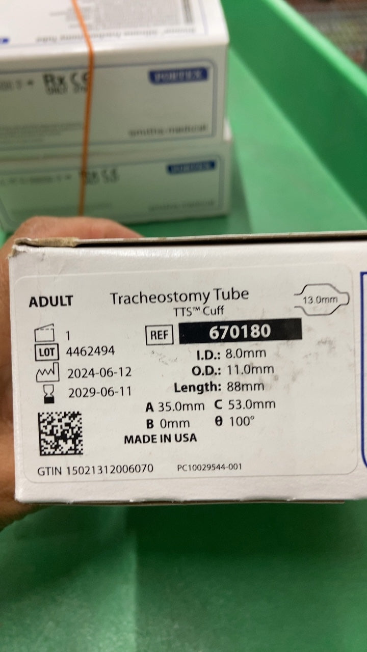 670180 - SMITHS MEDICAL - Tracheostomy Tube TTS Cuff ADULT, (BX/1)