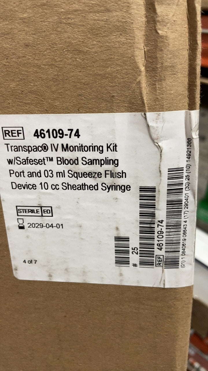 46109-74 - ICU MEDICAL - Transpac® IV Monitoring Kit w/Safeset™ Blood Sampling Port and 03 ml Squeeze Flush Device 10 cc Sheathed Syringe, (BX/25)