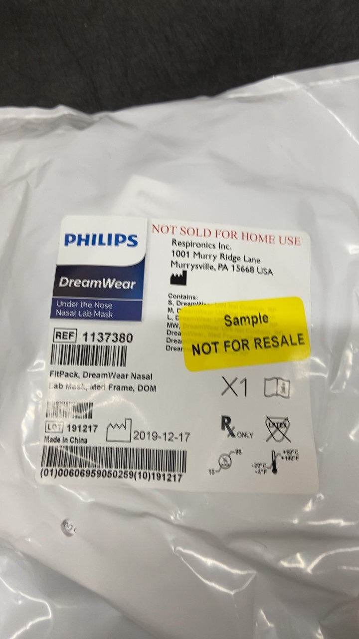 1137380 - RESPIRONICS - DreamWear Under the Nose Nasal Lab Mask, (EA/18)
